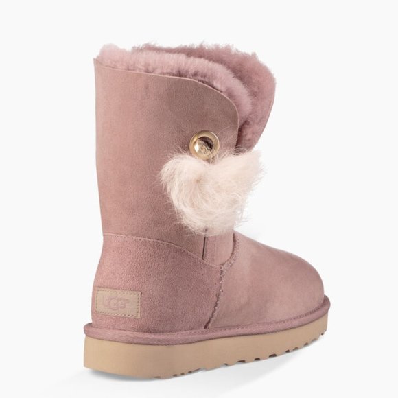 🎁 UGG Women's Irina Winter Boot - Picture 4 of 10